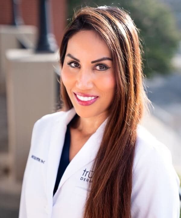 Nicole Petro Headshot
